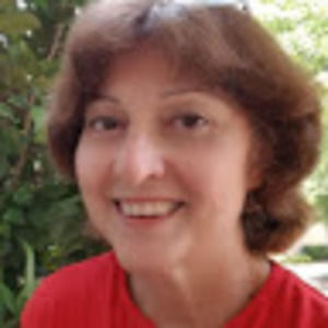 Meet your Posher, Esther c.